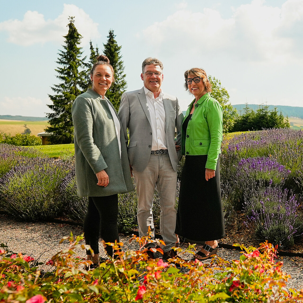 Familie Ellinger und Duske Familie Ellinger und Duske sind Ihre Gastgeber im Elldus Resort